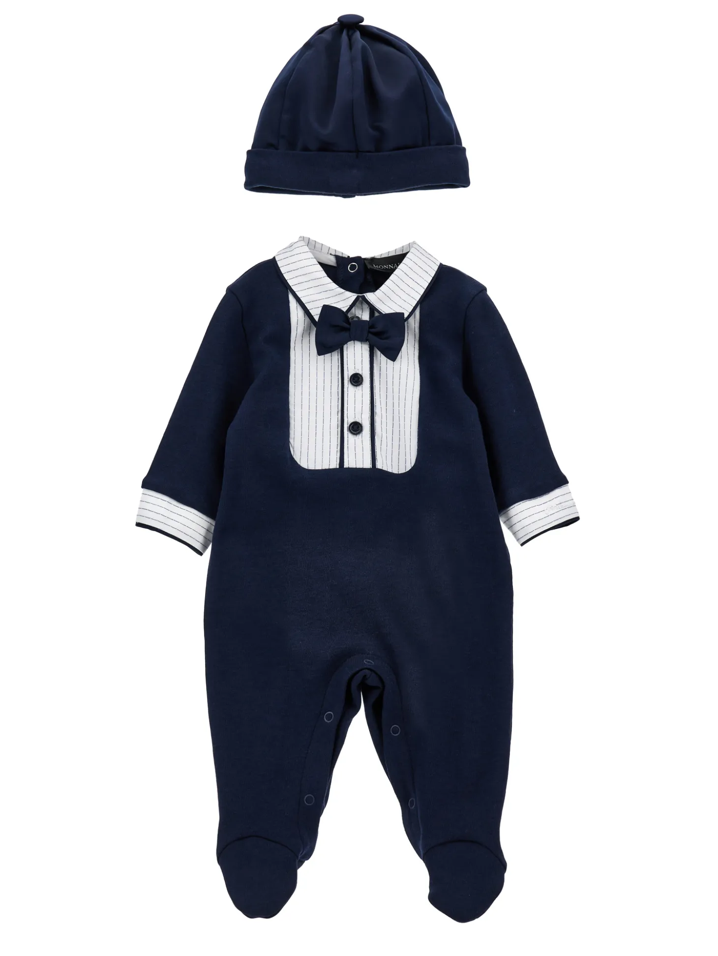 Completo elegante con papillon