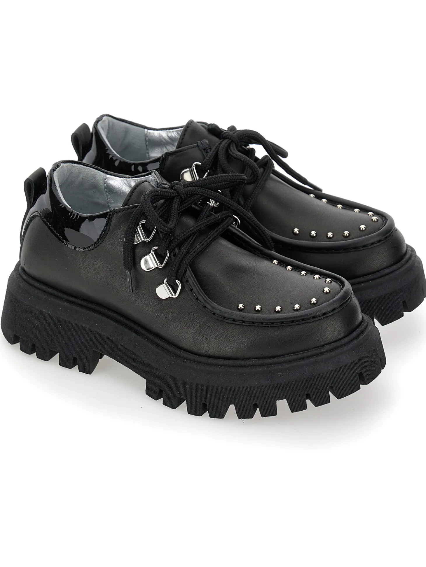 Scarpe in pelle stringate